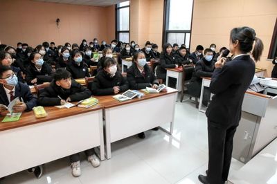 【长青·未检】交大附中航天学校学生走进长安区检察院青少年法治教育中心参观学习
