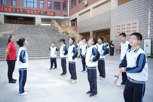 公益行 青春美 青春美校园公益行 活动走进西安市五环中学